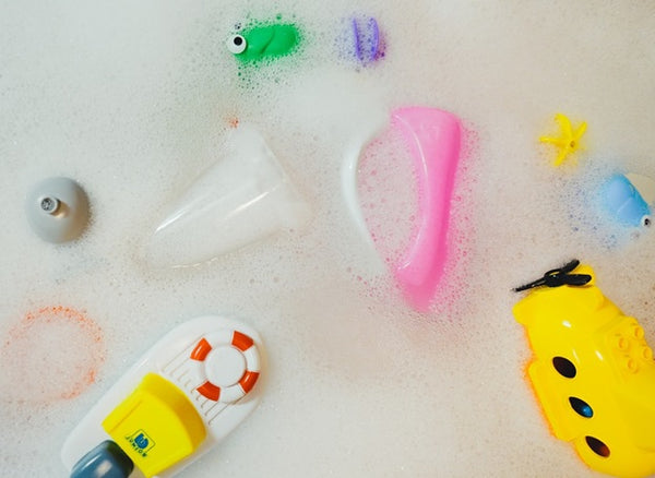 How to Make Bath time Fun for Babies and Toddlers